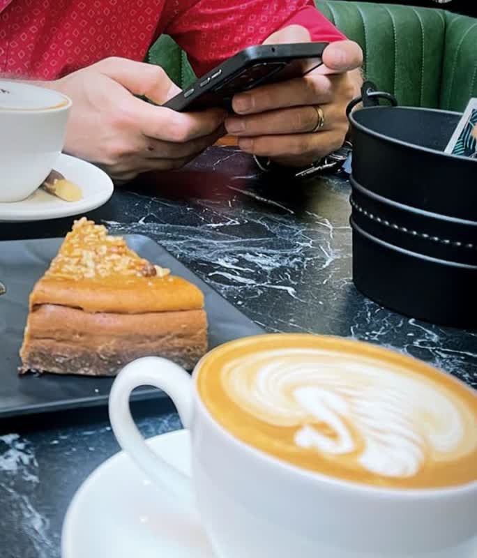 زن دوم “بابک جهانبخش” جا پای همسر “بهرام رادان” گذاشت/ عکس