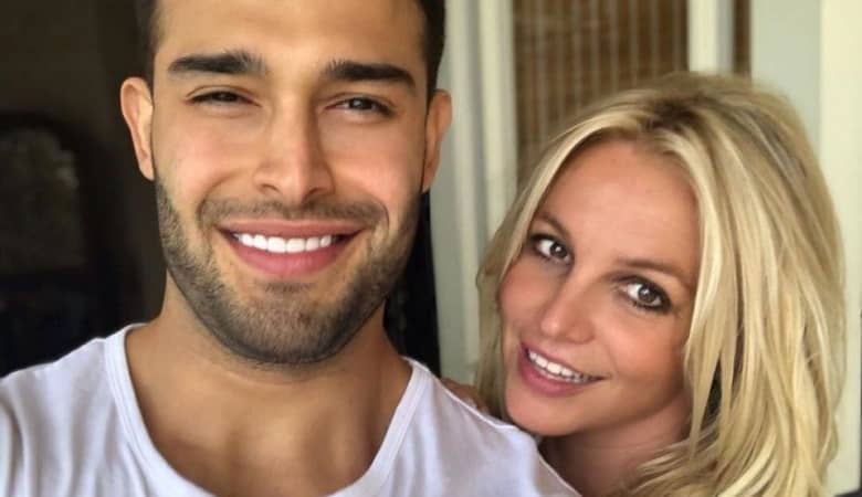 عکس جنجالی لو داد “بریتنی” جای مادر “سام اصغری” است/ تصویر