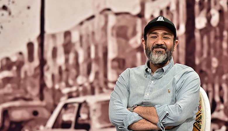 ویدئو/ اتفاقی که اشک مهران غفوریان را در برنامه زنده درآورد!