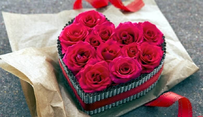 افسانه های جالب “روز ولنتاین”/ دلیل انتخاب رنگ سفید، سرخ و صورتی چیست؟