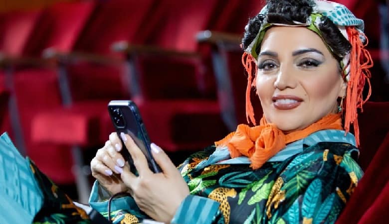 شاید باورتان نشود این آقای خوش تیپ و جوان همسر “الهام پاوه نژاد” است/ عکس