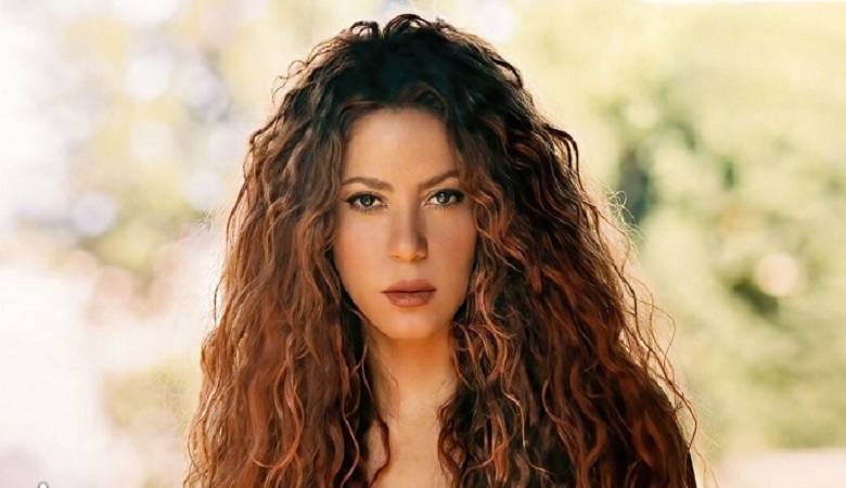 اقدام فرصت طلبانه نامزد قبلی “شکیرا” از خیانت پیکه/ عکس