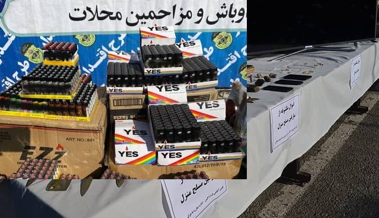 عکس گلوریا هاردی در خارج