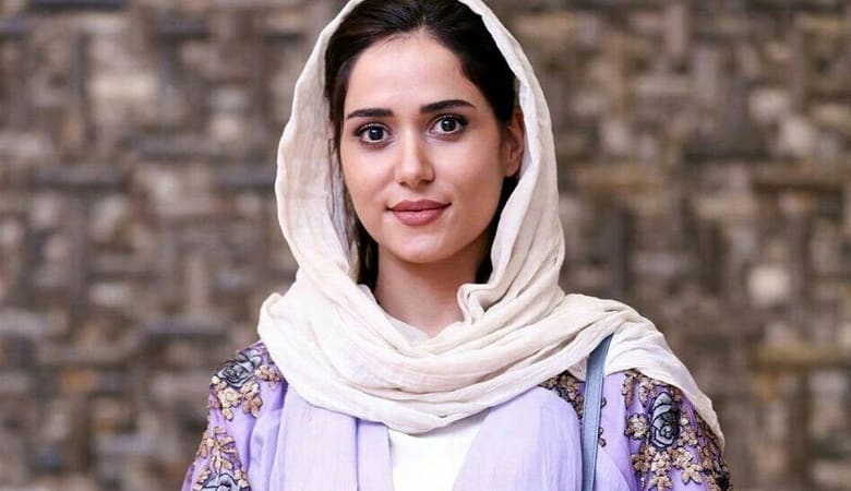 عکس/ پریناز ایزدیار از خواهرش رونمایی کرد!