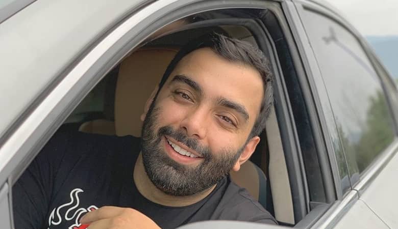 اتفاقی عجیب؛ چاپِ عکس “مسعود صادق لو” روی کیسههای برنج!