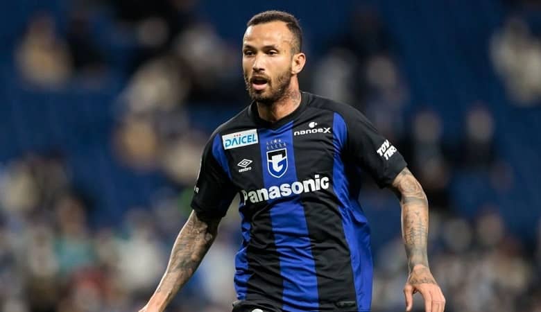 عاشقانه های مهاجم برزیلی پرسپولیس و همسر زیبایش+عکس