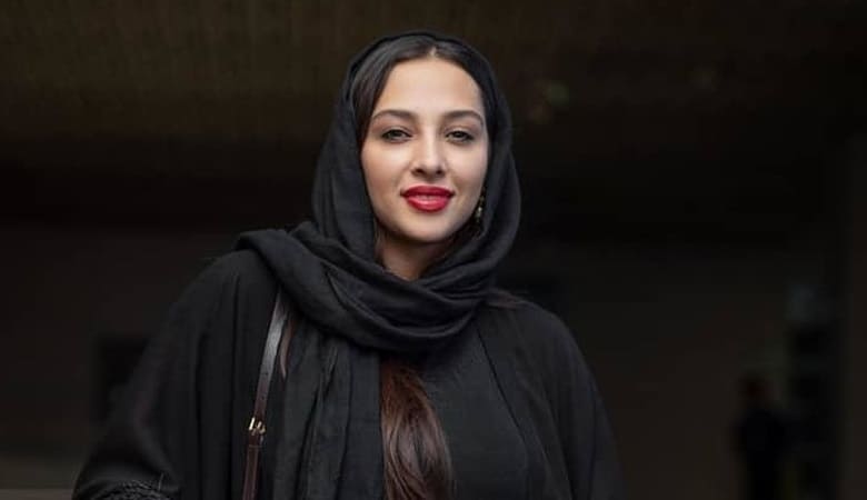 عکس/ کویرنوردی آناهیتا درگاهی با تیپی خاص!