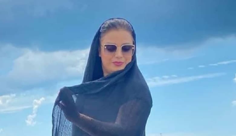 عکس نوروزی صبا راد با حجابی از گل!