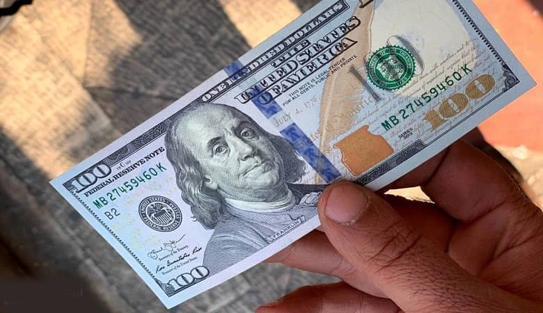 ویدئو/ 6 راز مهم برای شناسایی دلار تقلبی