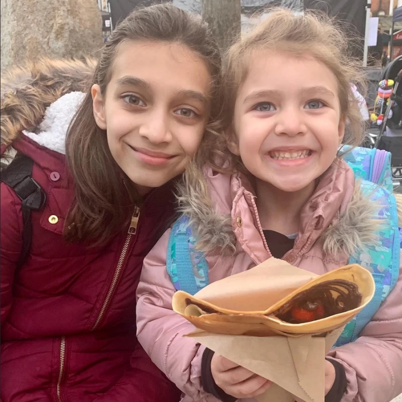 عکسی جالب از خواهر زاده های انگلیسی “نیکی کریمی”/ تصویر