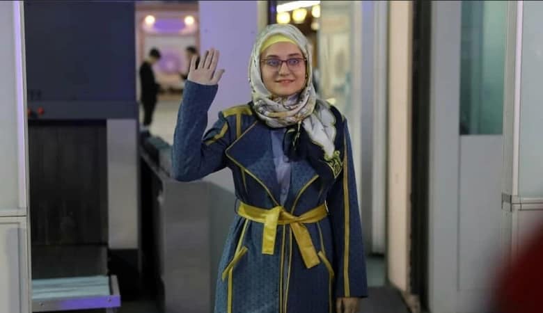 عکس/ تیپ شیک مژگان بچه مهندس در دنیای واقعی!