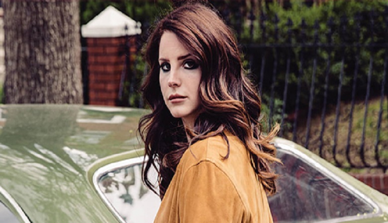 استایل خواننده آمریکایی در یک کبابی ایرانی!/عکس