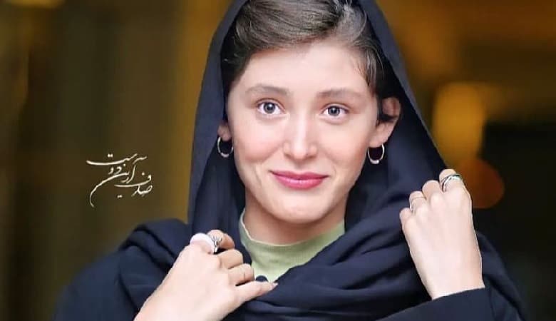 عکس/ با دیدن فرشته حسینی در این تیپ و وضعیت تعجب می‌کنید!