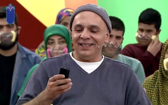 “آقای بازیگر معروف” بعد شغل بازیگری شاطر نانوایی شد