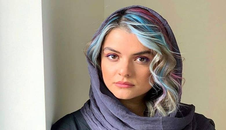 این بازیگر پرحاشیه ایران، نماد شیک پوشی است+عکس