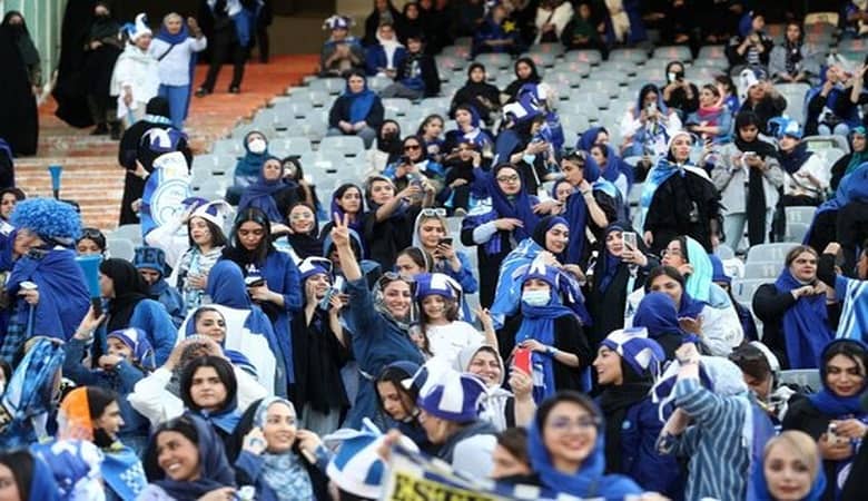 واکنش عجیب وزیر ورزش به حضور زنان در استادیوم‌ خبرساز شد!