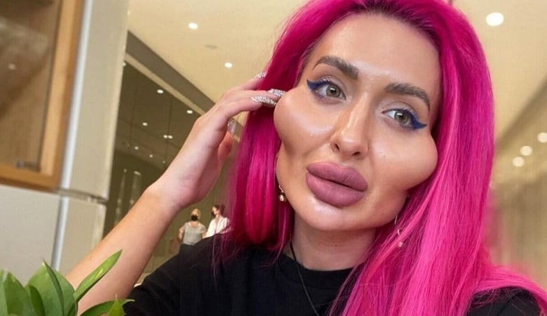 تصاویر/ این زن بزرگترین گونه جهان را دارد!