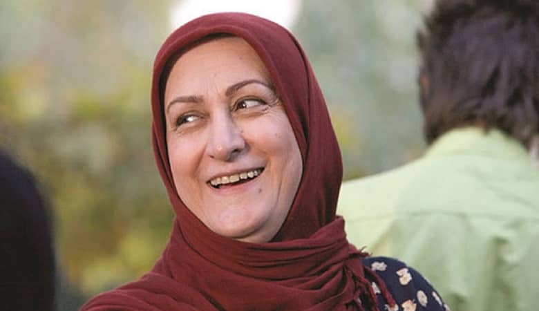 عکس/ بلوای مریم امیر جلالی بر سر تیپ‌اش با چادر رنگی: عکس من فتوشاپ نیست!