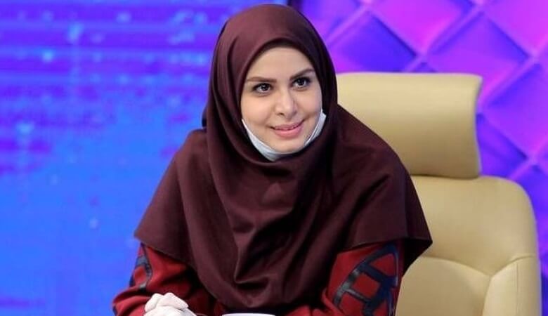 عکس/ چهره و ژست جالب خانم مجری برکنار شده تلویزیون در 5 سالگی