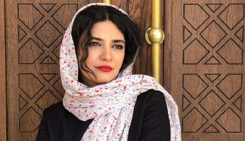 عکس/ لیندا کیانی و خواهر خارج نشینش چه عجیب شبیه به هم هستند!