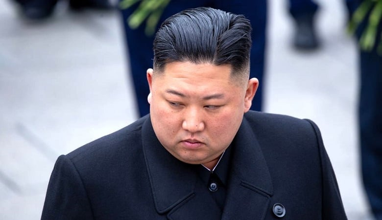 چرا امسال دختران ایرانی علاقه دارند شبیه کیم جونگ اون لباس بپوشند؟