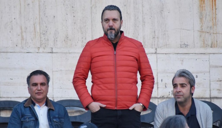 کری خوانی شیطنت‌آمیز “بازیگر پرسپولیسی” برای استقلالی‌ها/ عکس