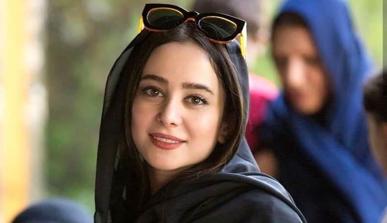 عکس/ متوجه میشوید کدام الناز حبیبی است و کدام خواهرش!؟