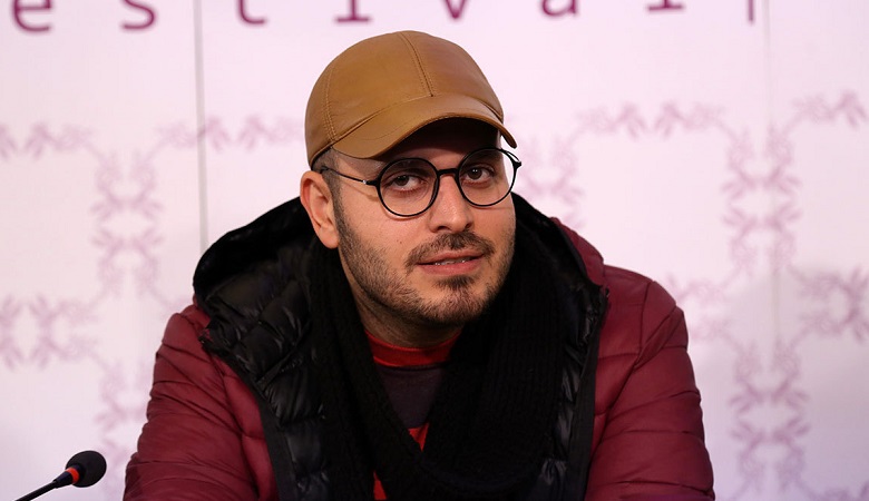 عکس/ سنگ تمام عباس جمشیدی فر برای تولد کارگردان مشهور