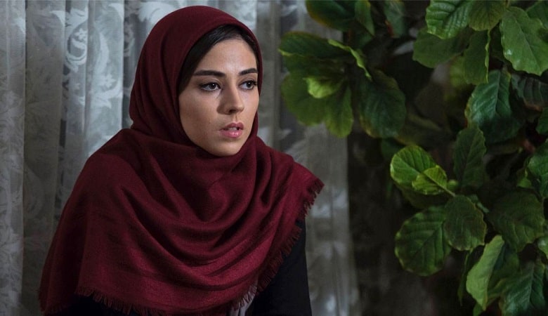 عکس/ دختر داعشی پایتخت به کل خارجی شد!