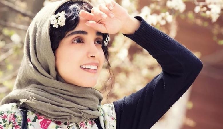 تصاویر/ فیگورهای عجیب الهه حصاری در ساحل