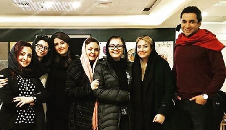 عکس/ خانم بازیگر با این عکس لو داد خانه‌اش کجاست!