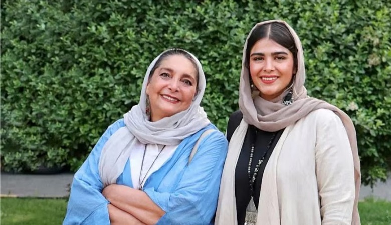 دختر کارگردان مشهور در آستانه دیپورت از کانادا به دلیل ناعادلانه!