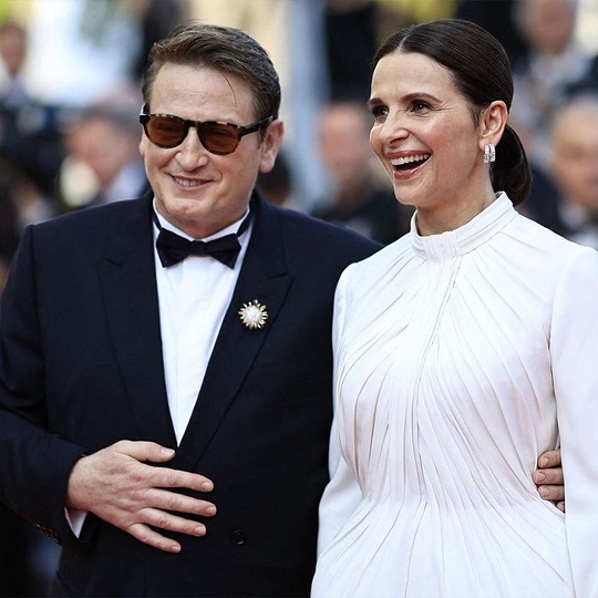 تیپ سرسنگین “بازیگر باوقار سینما” روی فرش قرمز/ تصاویر