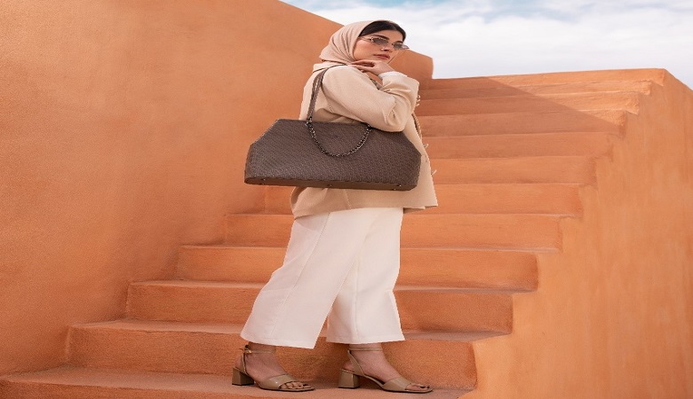 راهنمای خرید بهترین مدل صندل زنانه چرم در جشنواره حس خوب خرید