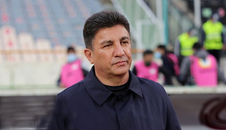 عکس/ همسر باحجاب و چادری امیرقلعه نویی سرمربی تیم ملی