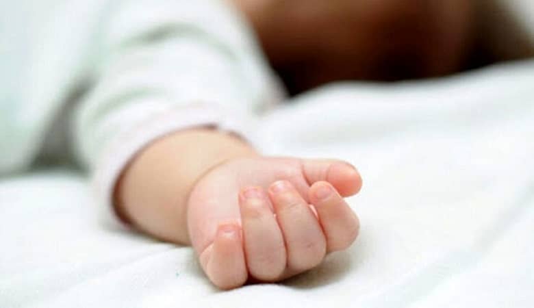 اگر دلش را ندارید چهره عجیب این دختر را نبینید/ عکس