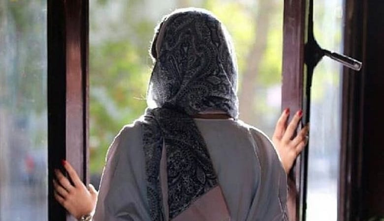 وقتی غلامحسن او را فریب داد و به خانه خواهرش برد…