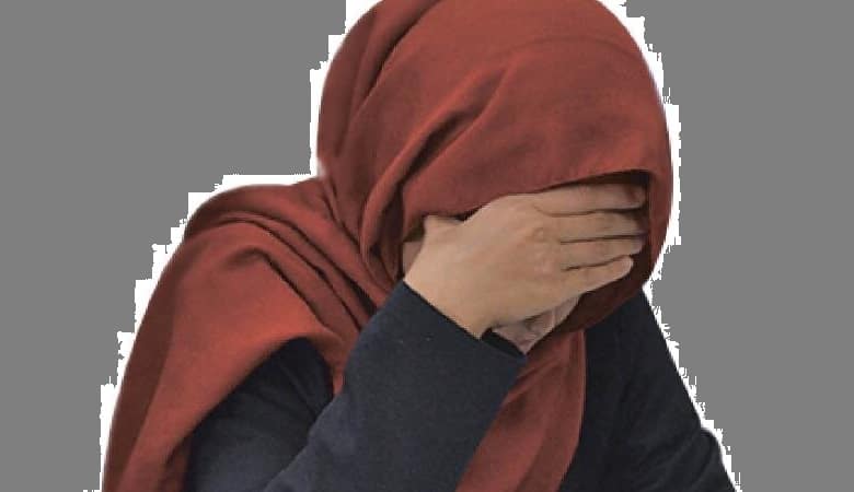 دختر ۱۷ساله‌ای که رانندگان پولدار را این گونه تیغ می‌زد…