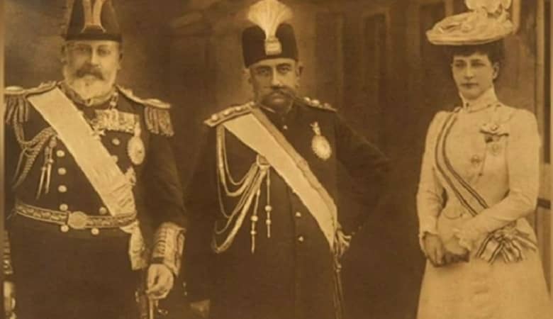 عکسی عجیب از وحشتناک ترین نوع اعدام در دوره قاجار/ تصویر