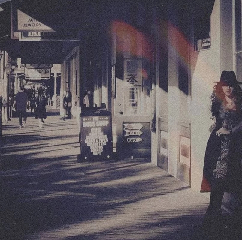 زن اول “شهاب حسینی” را با این سر و وضع در خارج نمی شناسید/ تصویر