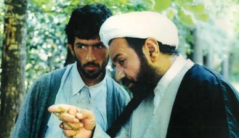 عکس/ پز آقای بازیگر در مطب همسر دکترش!