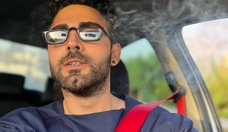 عجیبترین عکسی که “محمد صادقی” قبل دستگیری از خود منتشر کرد!