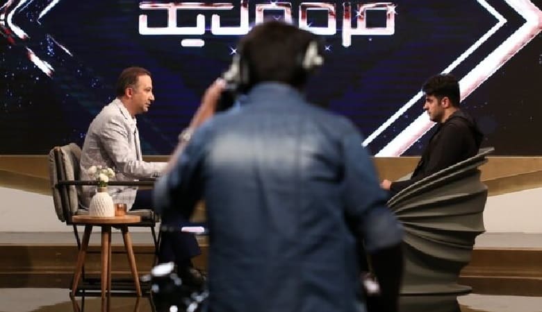 عکس/ اسکیت سواری گزارشگر صداوسیما با دخترش