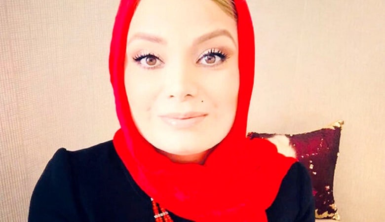 عکس/ ست تابستانی و رنگارنگ صبا راد با همسرش