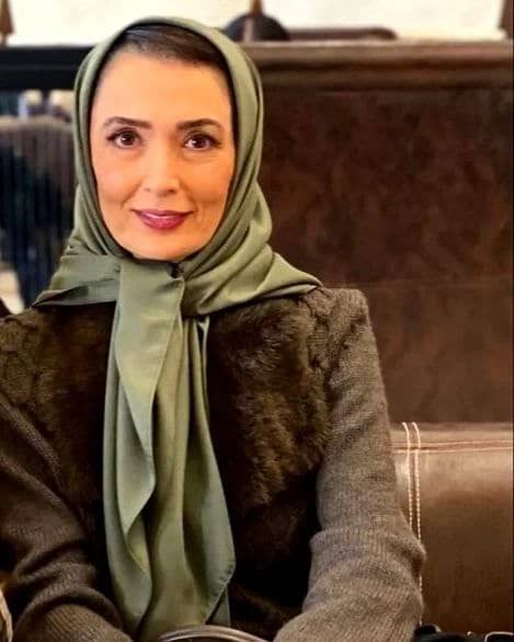 کاری که بیماری ام اس با چهره “اتنه فقیه نصیری” کرد/ عکس
