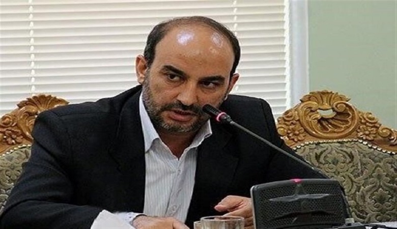 عابدزاده: “پرویز خان” با سو استفاده قصد فروش گیشه دارد!