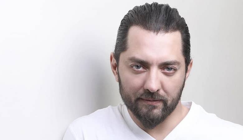 عکس جالب اکبر عبدی و دخترش در پشت صحنه رستم و سهراب/ تصویر