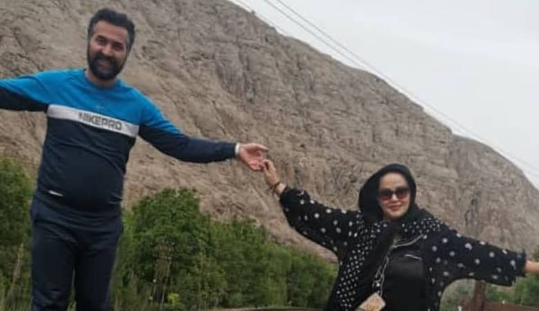عکس/ قدم زدن عاشقانه بهاره رهنما و همسرش روی ریل قطار