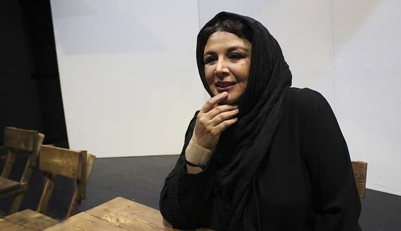 برق که می‌رود نفس مادر شهره سلطانی قطع می‌شود