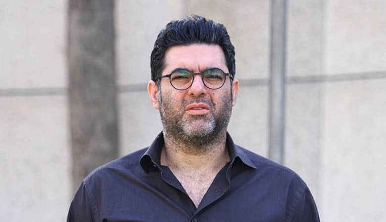 مصطفی کیایی بخاطر کرونا بستری شد
